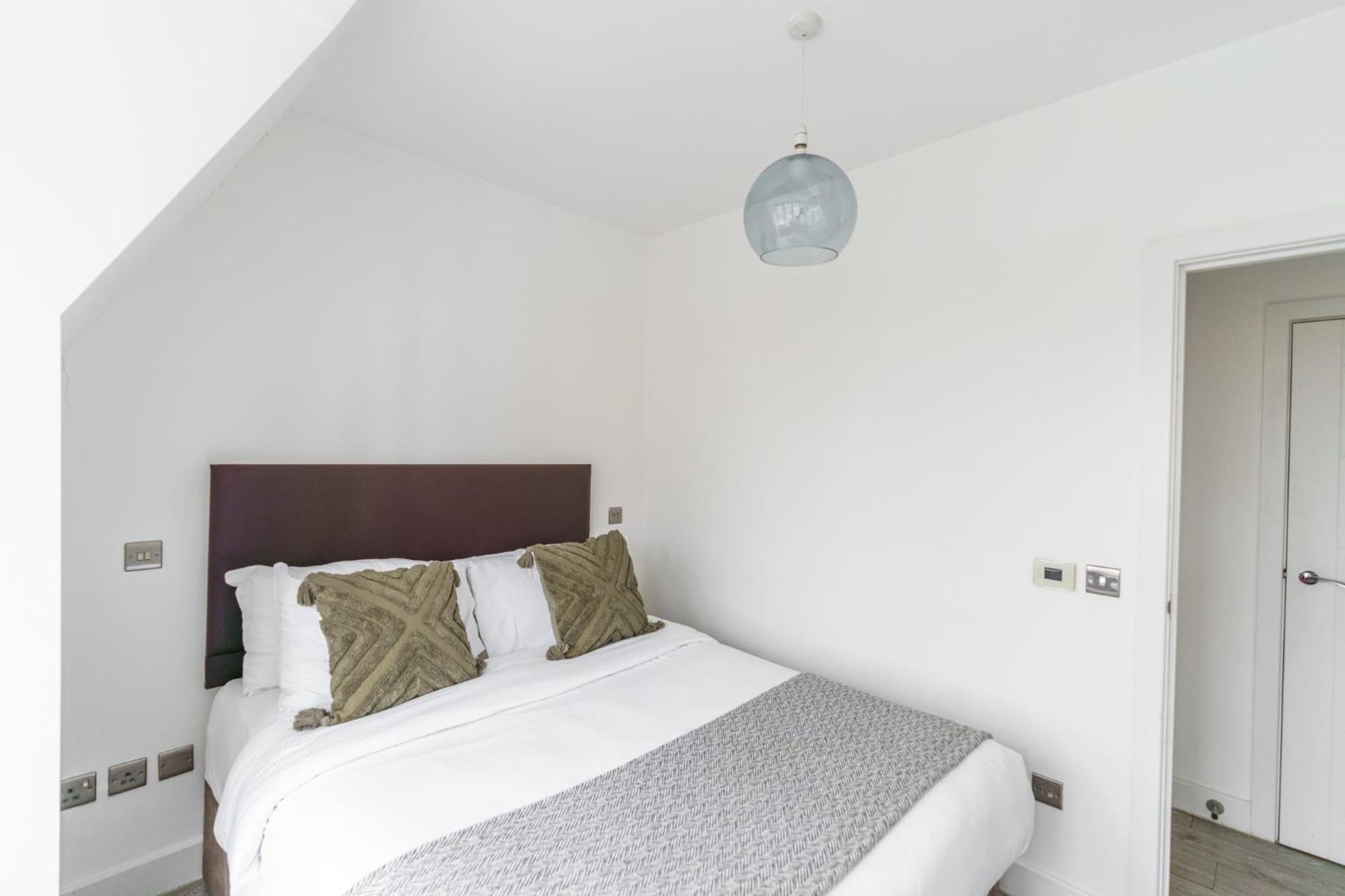 The Apartments Kensington High Street London Luaran gambar